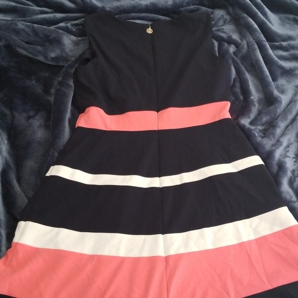 Tommy Hilfiger Formal Dress - Picture 2 of 2